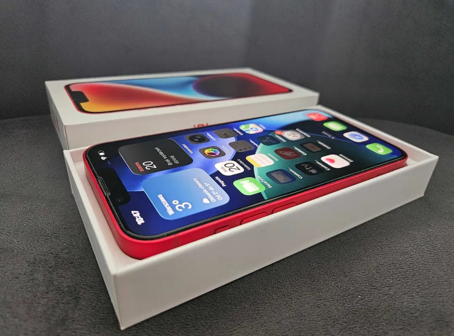 czerwony apple iPhone 14 128gb