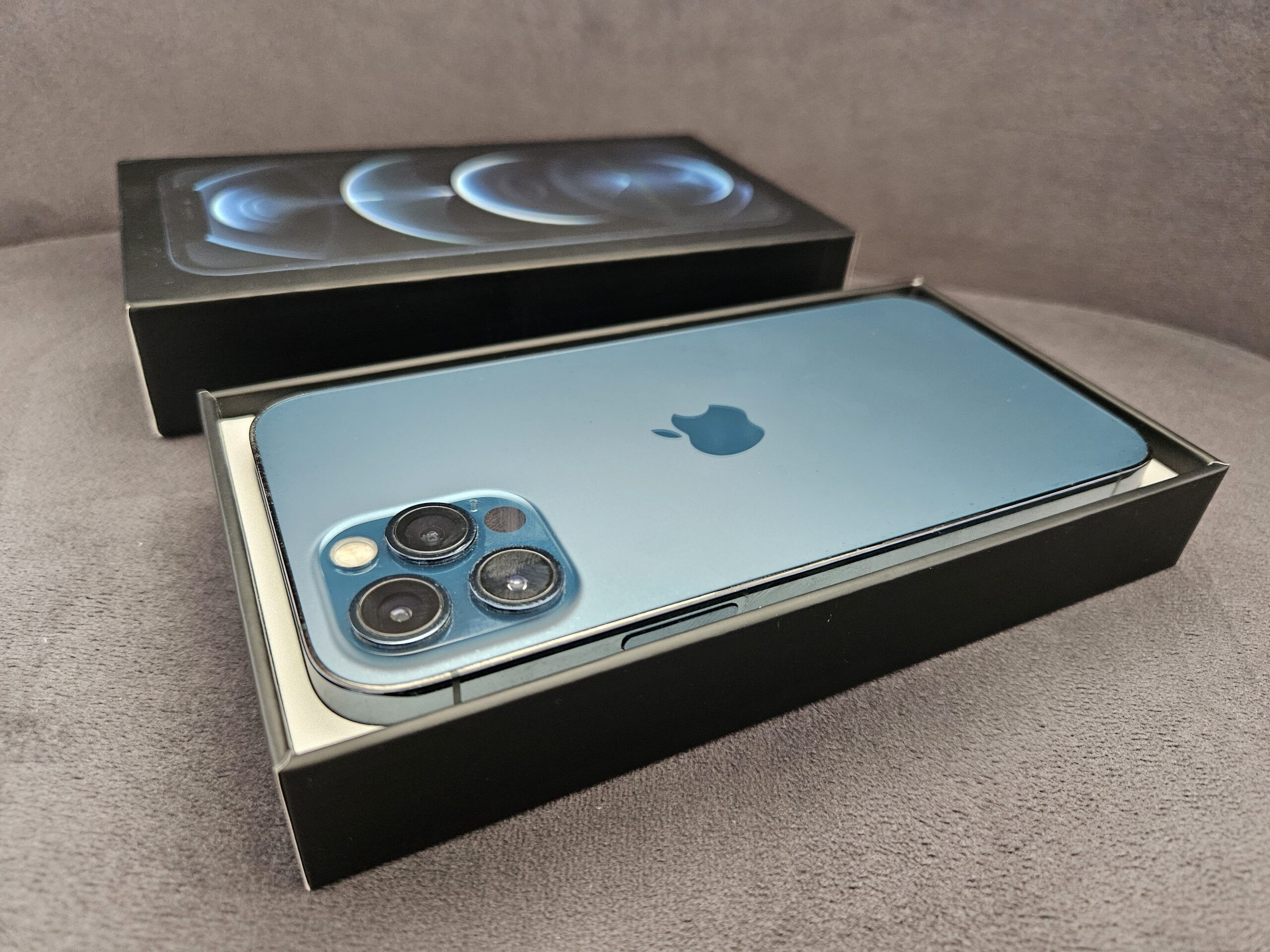 iPhone 12 PRO / 256 GB / Super Stan / Gwarancja