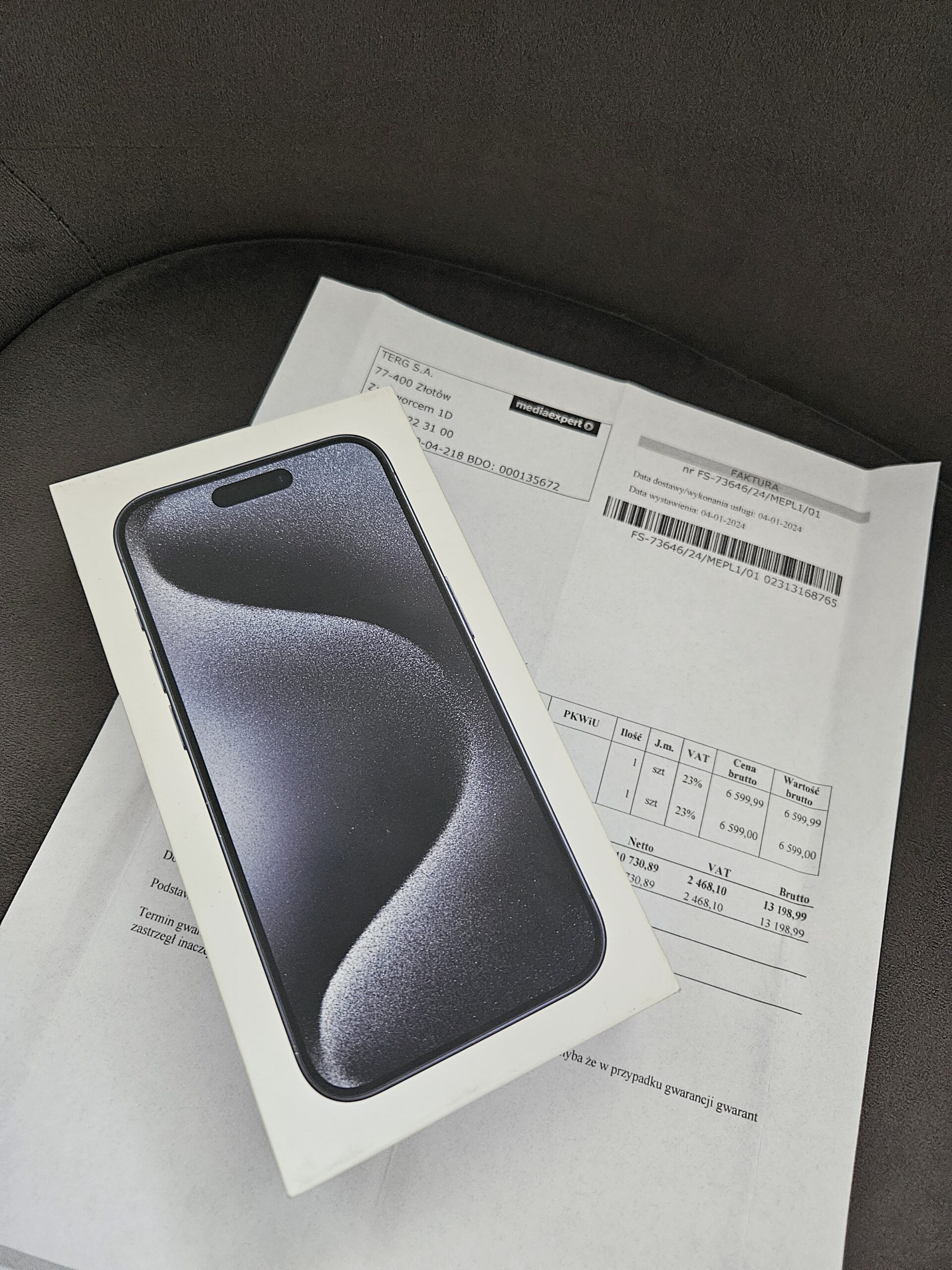 Apple iPhone 15 PRO / 256 GB / Blue Titanium - obrazek 2