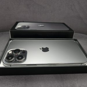 Apple iPhone 13 Pro Max / 256 GB / Graphite