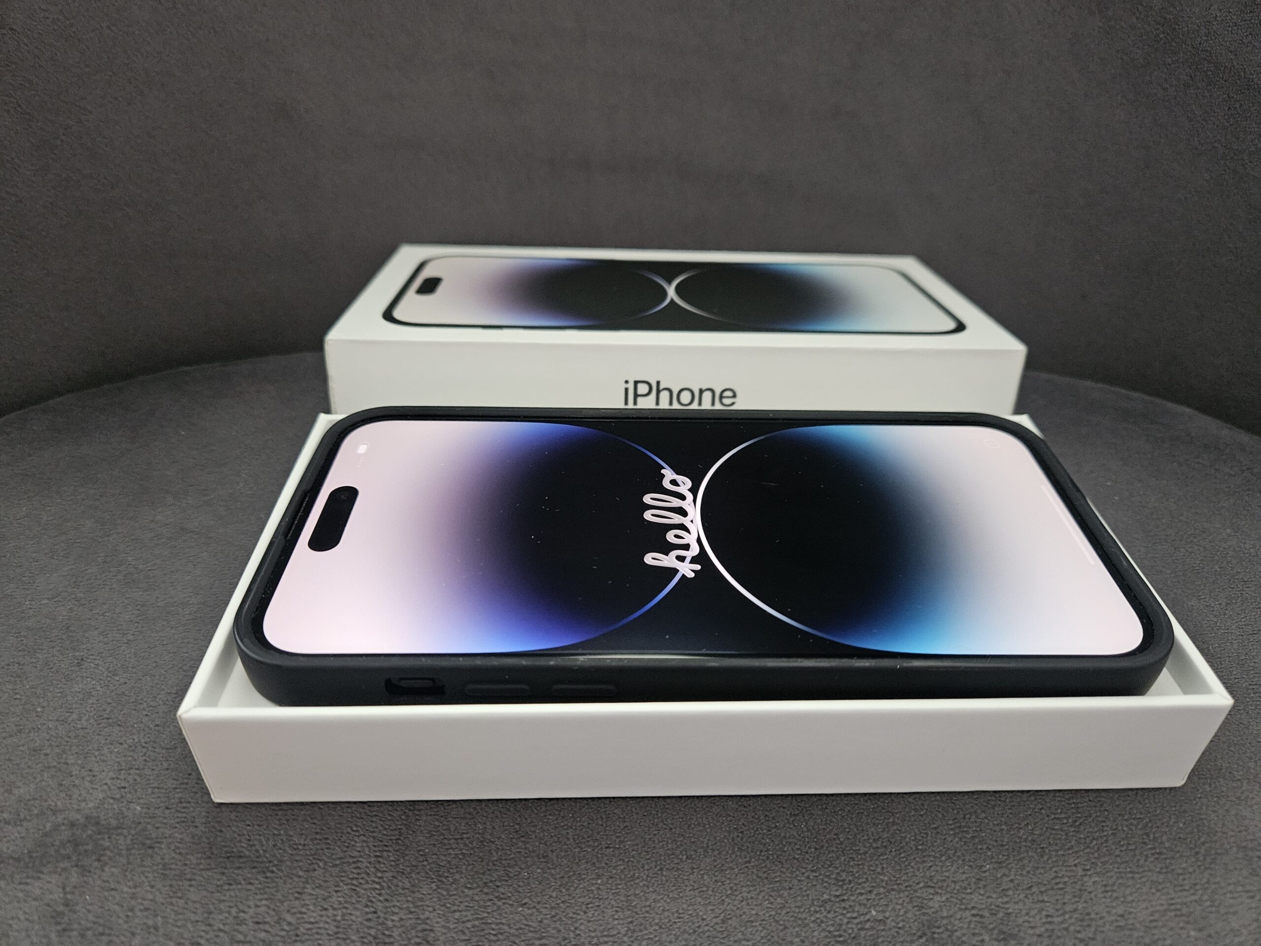 iPhone 14 Pro Max Czarny / 128 GB / Super Stan - obrazek 2