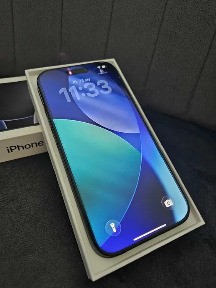 iPhone 16 Pro / 128 GB / Jak Nowy / Gwarancja - obrazek 3